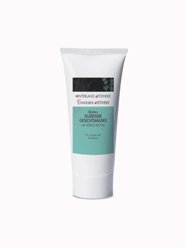 Weiße Tube der Hinterland Apotheke Klärende Gesichtsmaske mit mintgrünem Etikett, schwarzen Akzenten und deutschem Text, zur Anwendung bei normaler und Mischhaut.