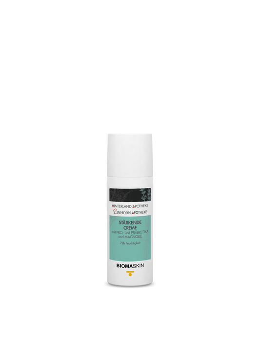 Ein weißes Pumpfläschchen mit der Aufschrift Stärkendes Serum von Biomaskin, mit einem teal-schwarzen Etikett, dem Logo der Hinterland Apotheke Einhorn Apotheke und angereichert mit Pro- und Präbiotika für extra Hautberuhigung.