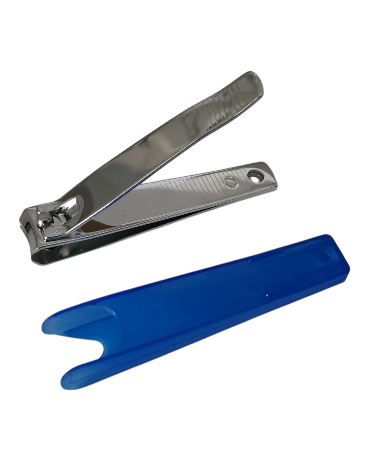Daneben steht auf weißem Hintergrund der Nagelknipser mit Auffang 7cm, ein Metall-Nagelknipser für Zehen- und Fingernägel mit strukturiertem Griff und blauer Kunststoffhülle.